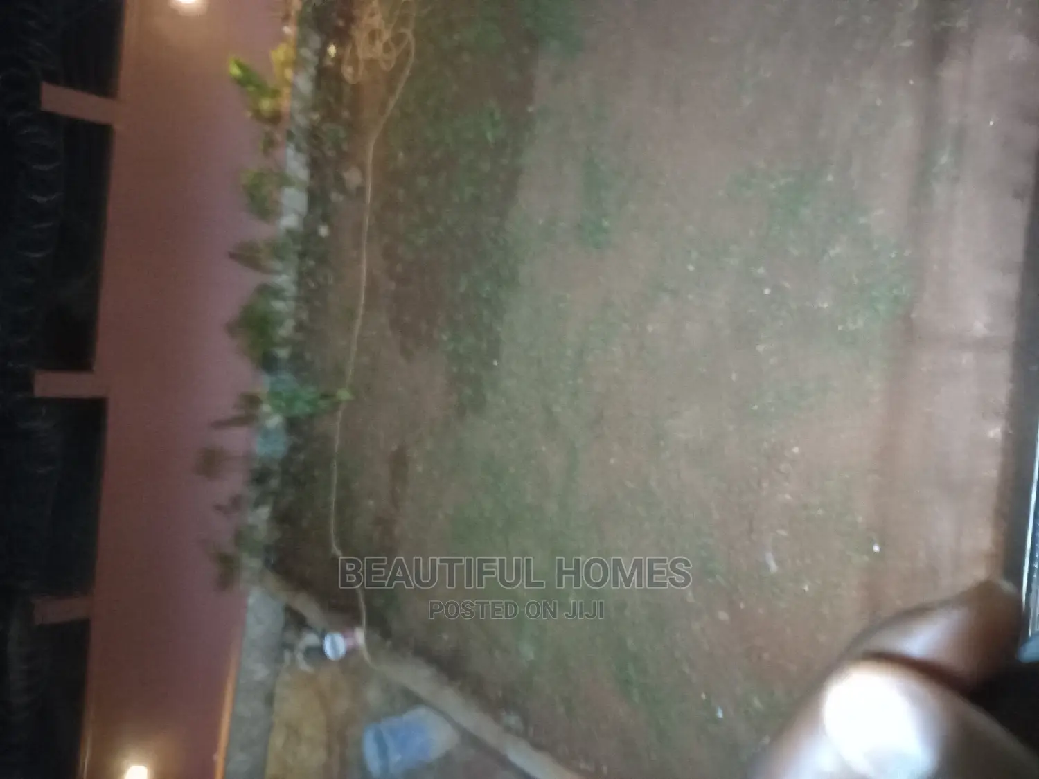 Furnished 7bdrm House in Kira for sale