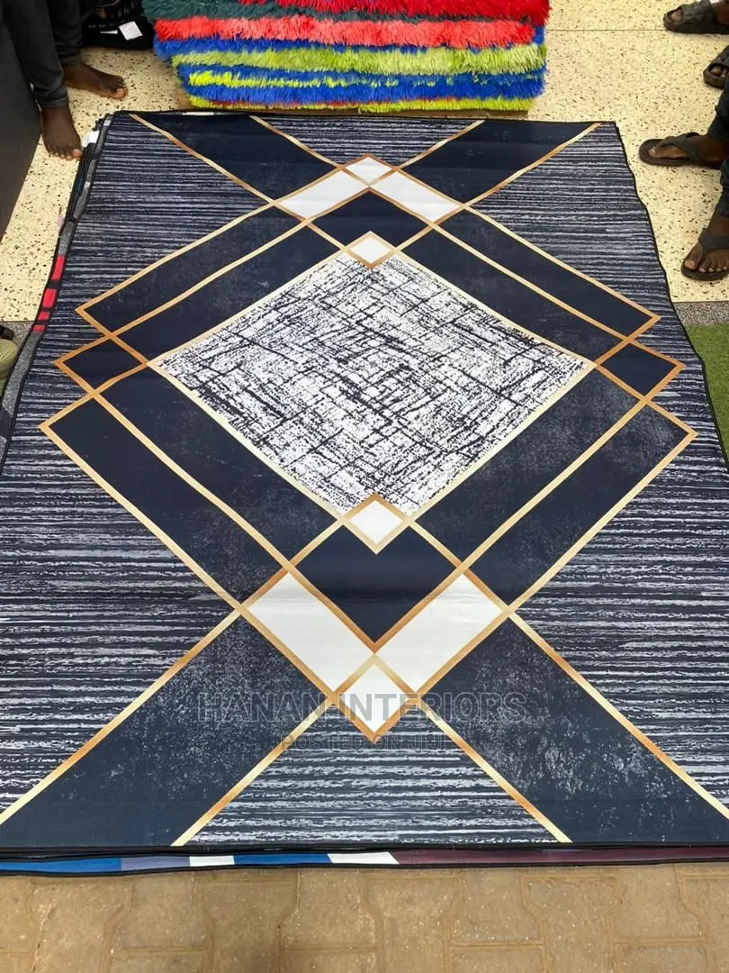 Hanan Carpets