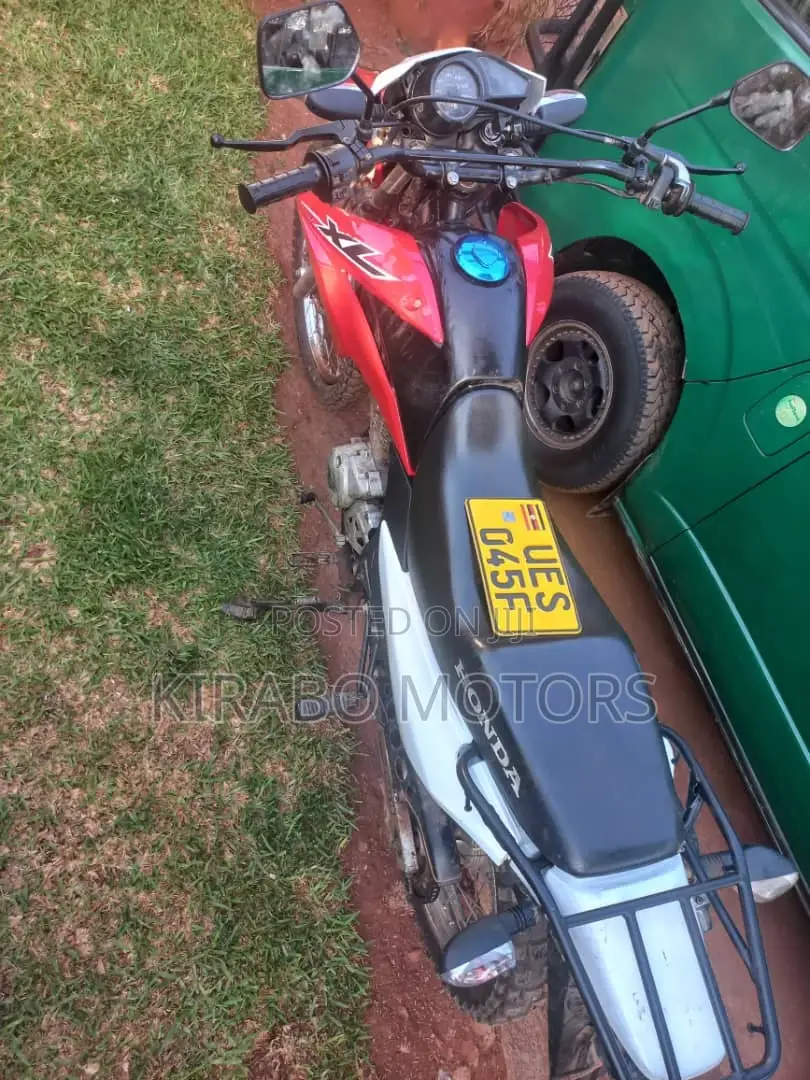 Honda CG110 2011 Red