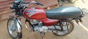 Bajaj Boxer 2019 Red