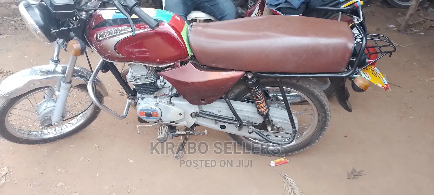 Bajaj Boxer 100 2019 Gray