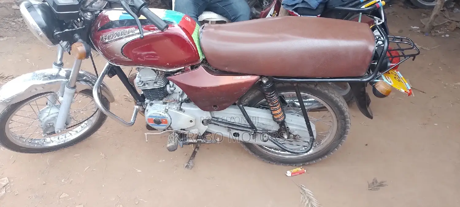 Bajaj Boxer 100 2019 Gray