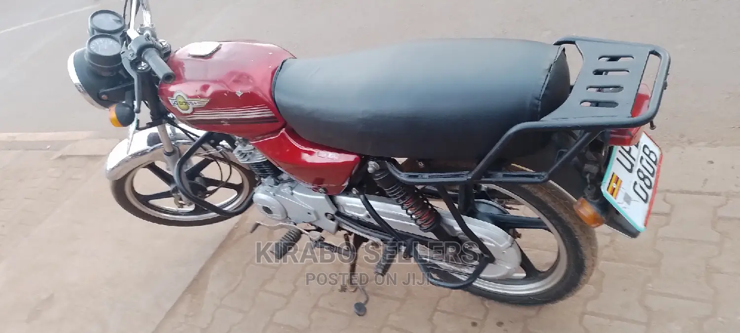 Bajaj Pulsar 180 2022 Red