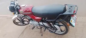 Bajaj Pulsar 180 2022 Red