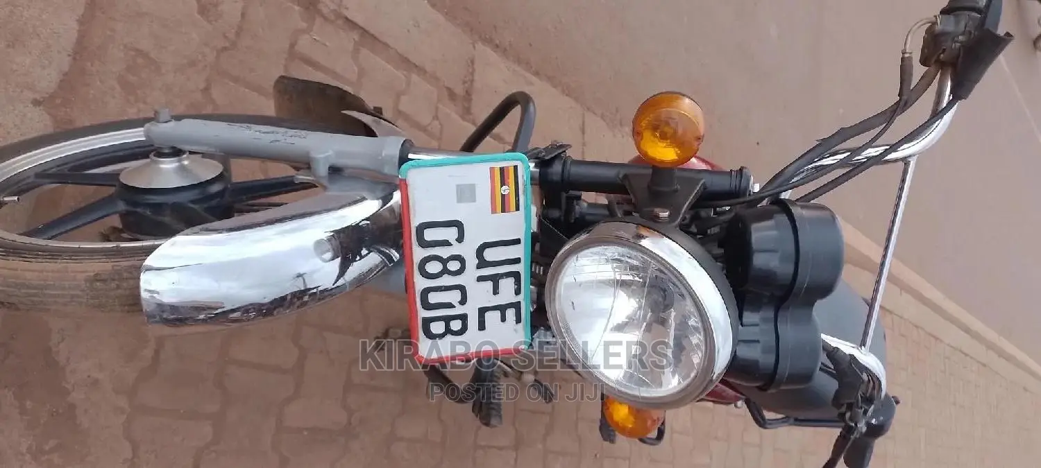 Bajaj Pulsar 180 2022 Red