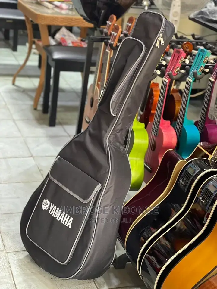 Full Size 42inch Portable Double Padded Acoustic Guitar Bag.