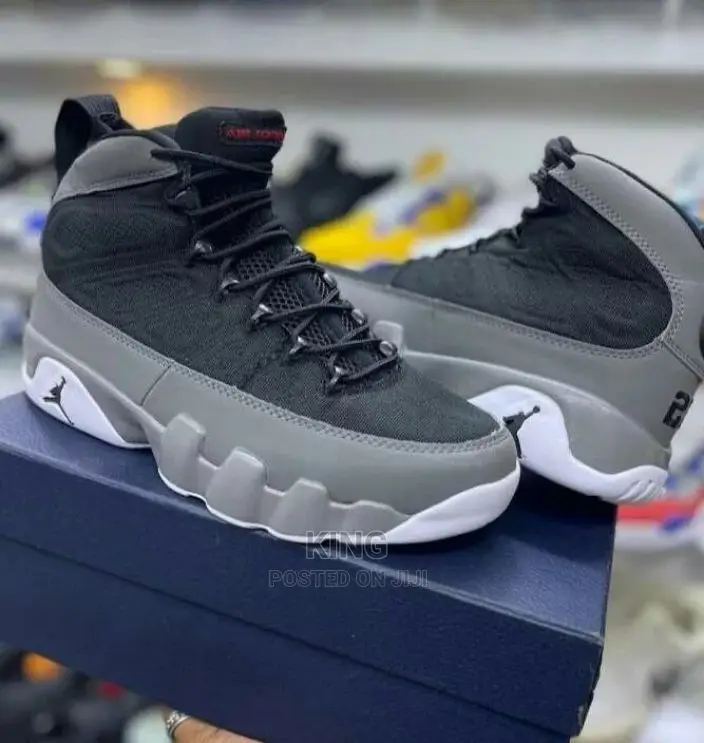 Air Jordan 9 Reto