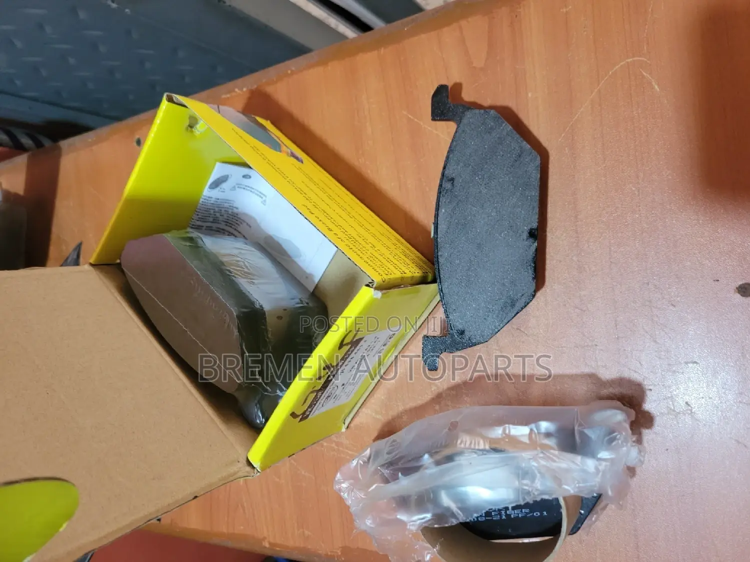 Front Brake Pads Golf 4