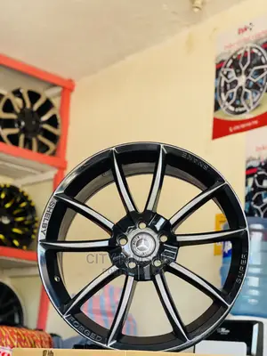 Photo - MERCEDES BENZ 20 Rims
