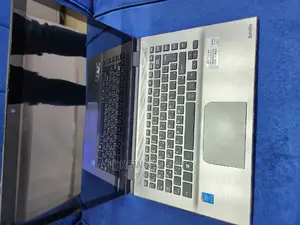 Laptop Toshiba Satellite L40 8GB Intel Core I5 HDD 512GB