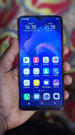 Photo - Vivo X90 128 GB Red