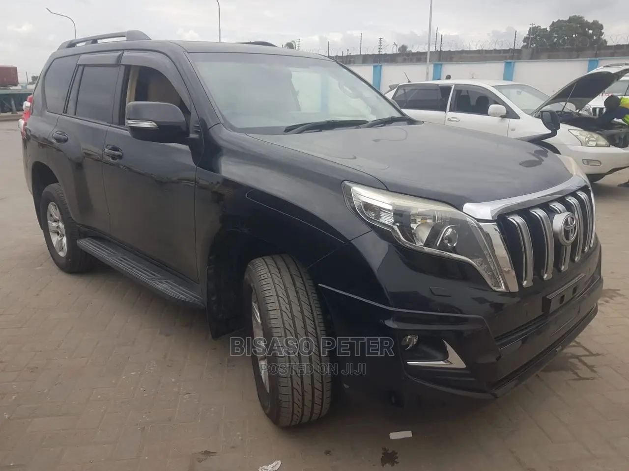 Toyota Land Cruiser Prado 2.8 D-4D 2015 Black