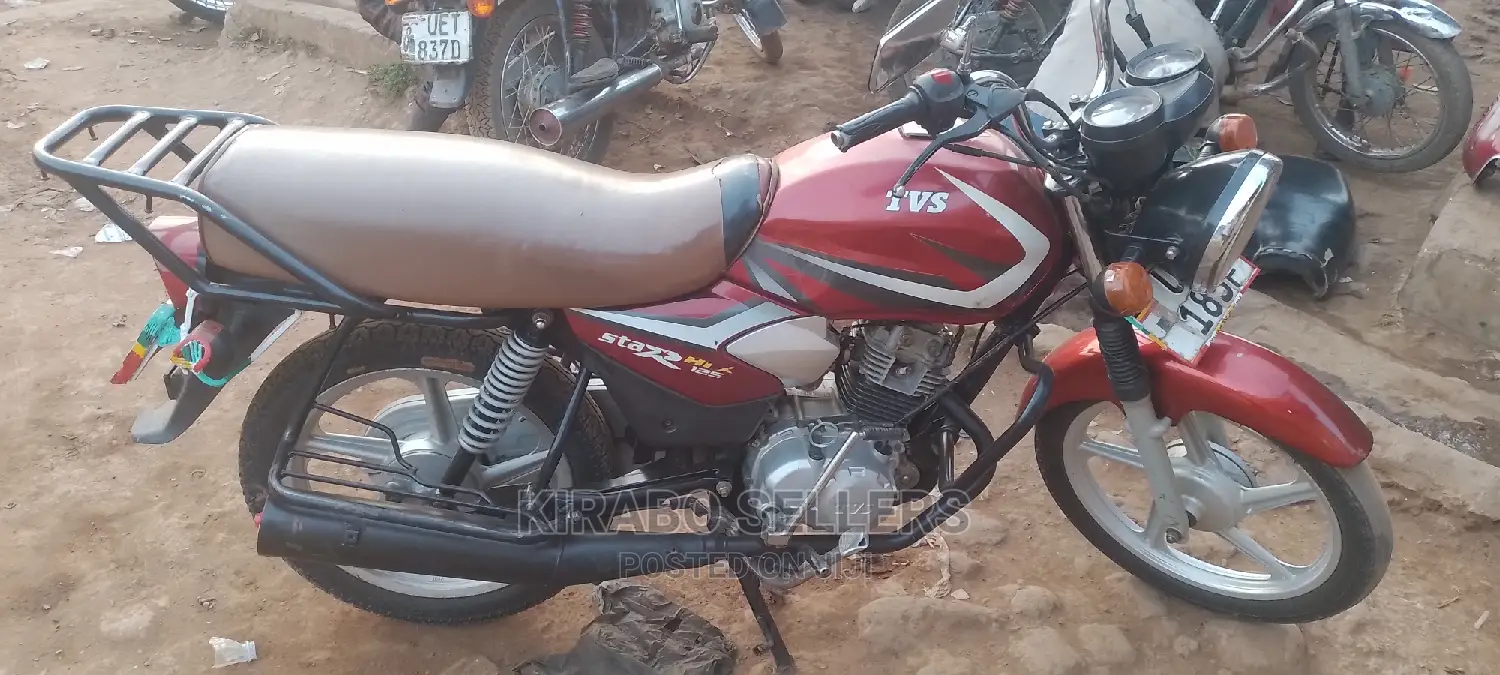 TVS Apache 160 4V 2022 Red