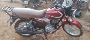 TVS Apache 160 4V 2022 Red