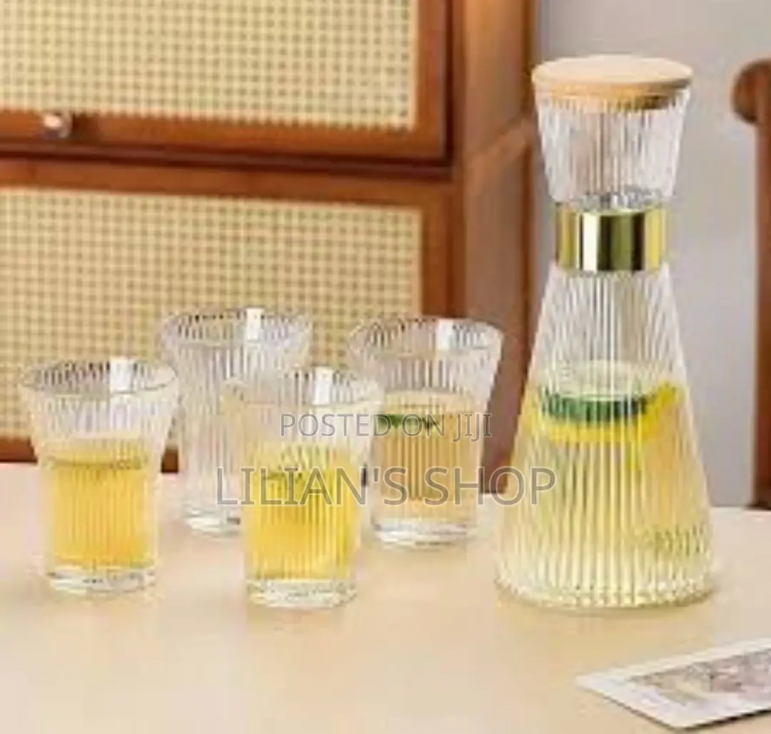 Stripe Style Set Glass Bottle for Cold Drinks