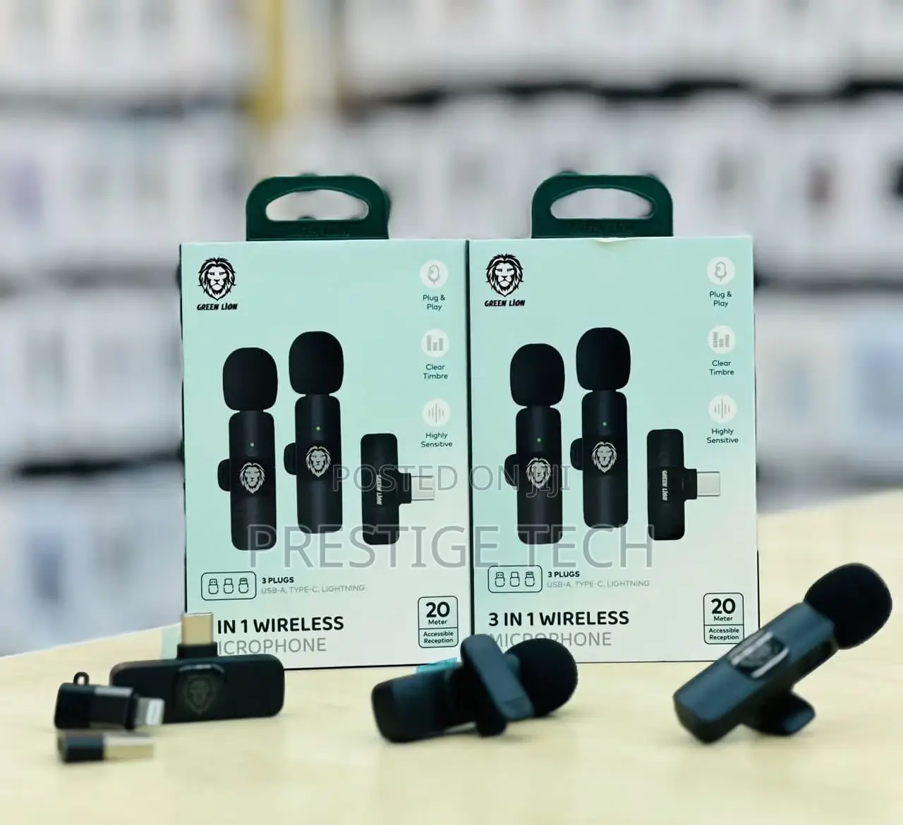 Green Lion 3in1 Wireless Microphone (20 Meters) for Vlogging