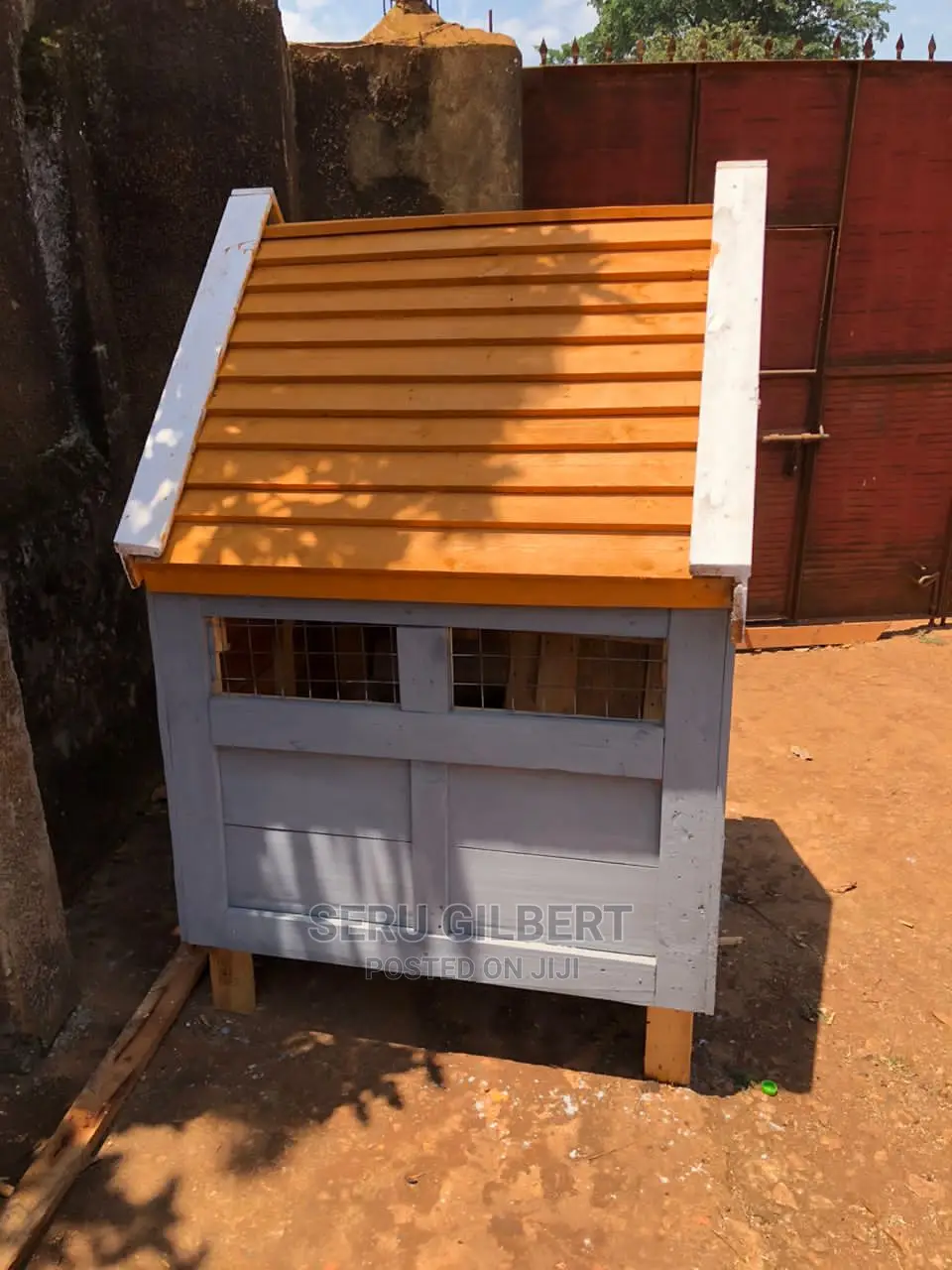 ,Dddog House
