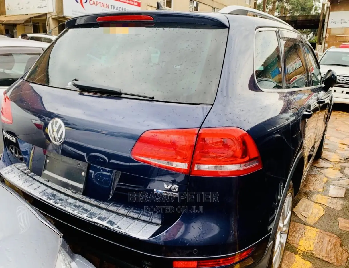 Volkswagen Touareg VR6 Sport 2012 Blue
