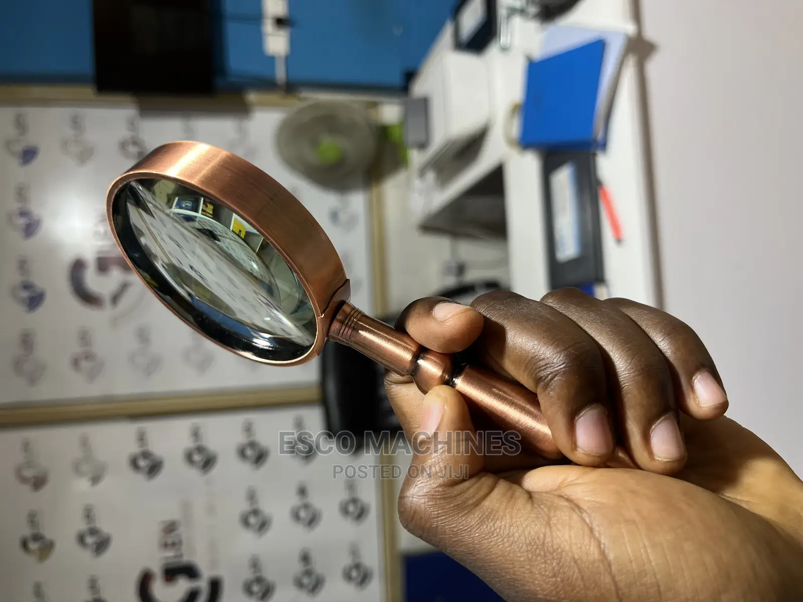 Magnifying Glass/Lens