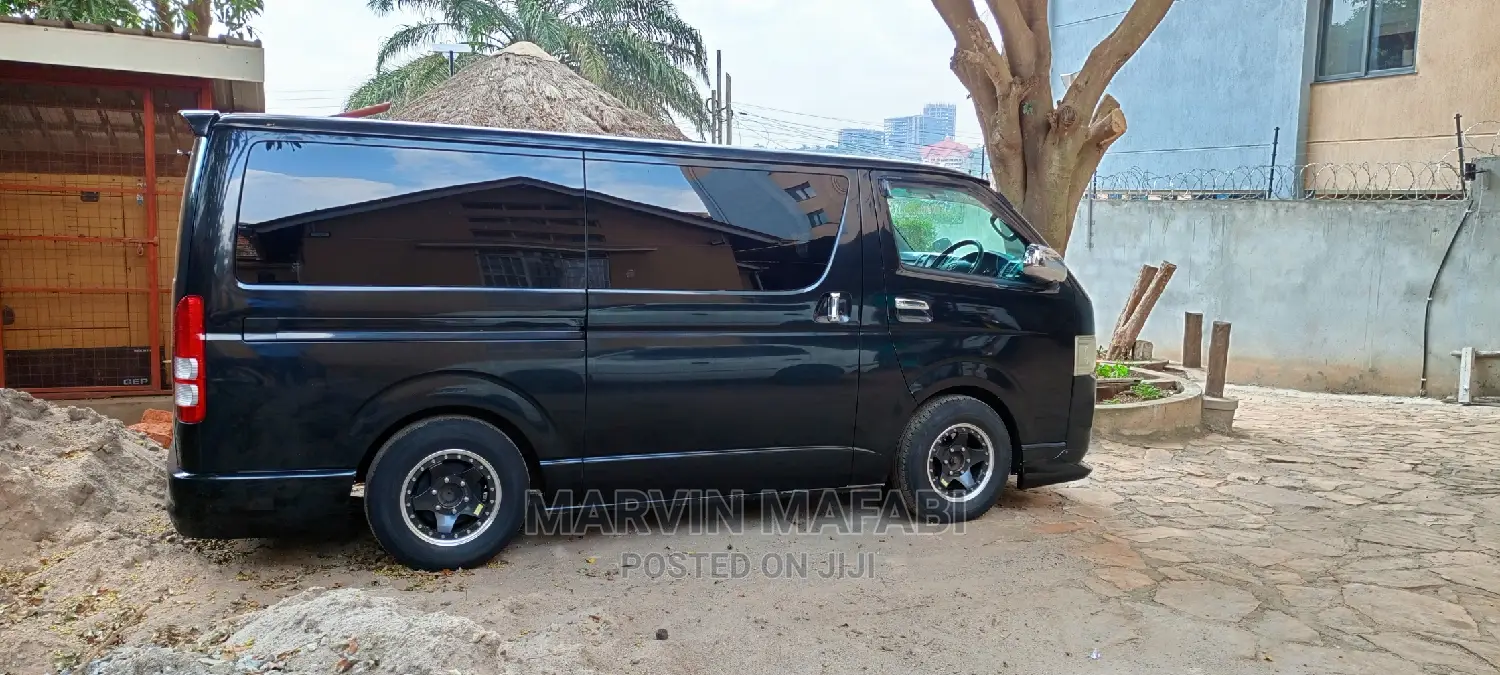Toyota Hiace Vans for Private Hire.