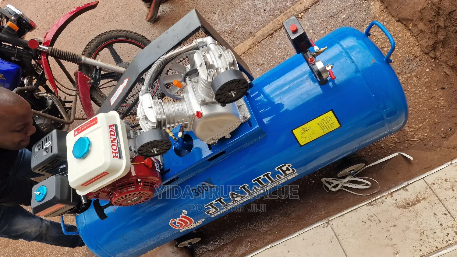 Air Compressor 300 Litres