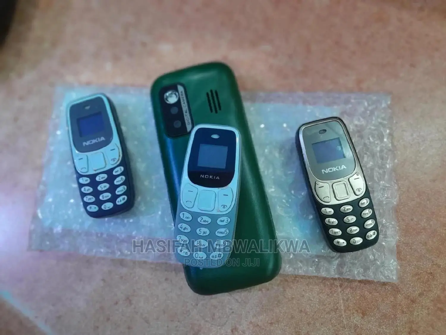 BM10 Mini Phone