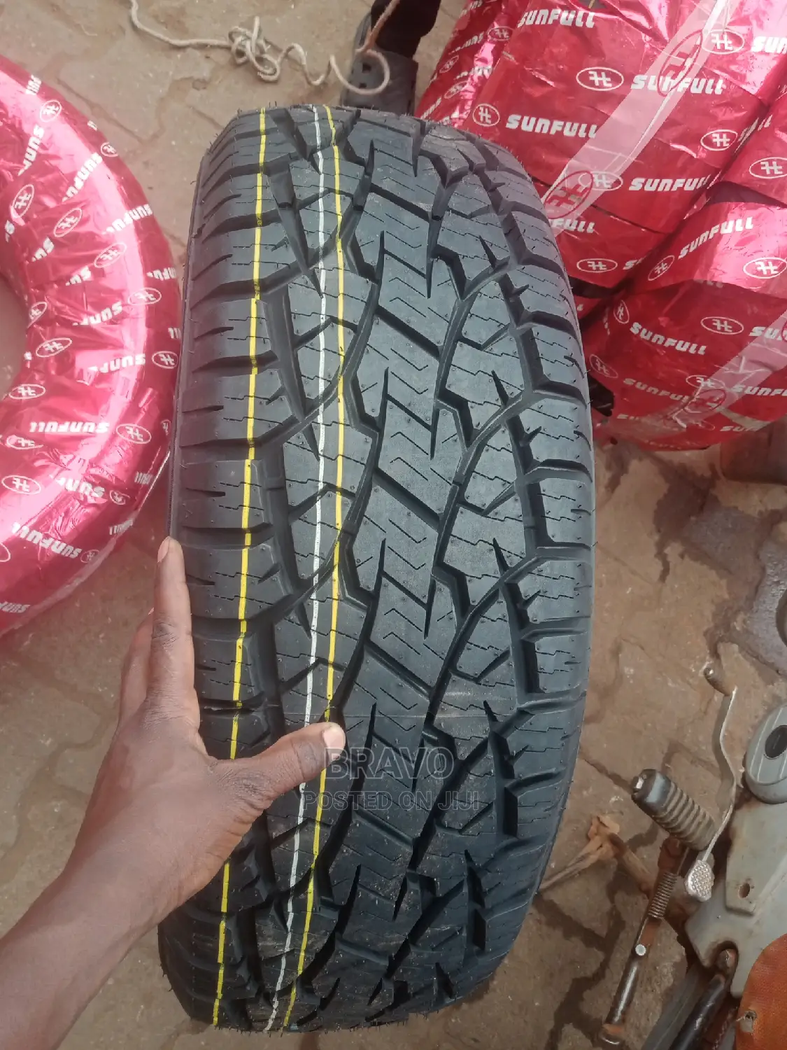 265/65r17 Mont Pro Brand