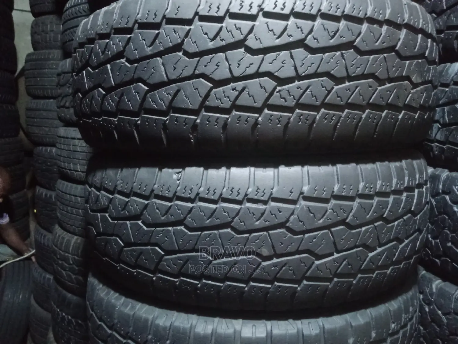 265/65r17 Triangle in Good Condition.