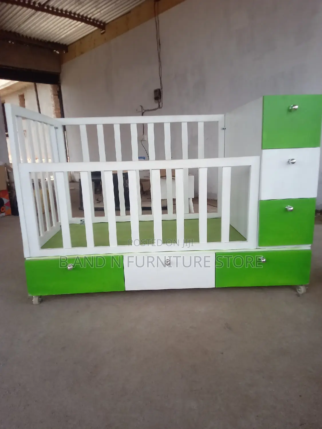 Baby Bed Cabin 5.5 by 4fts. With Block Board Production