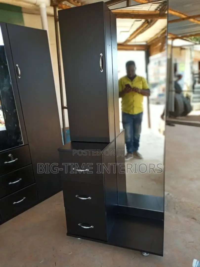 Black Long Dressing Mirror