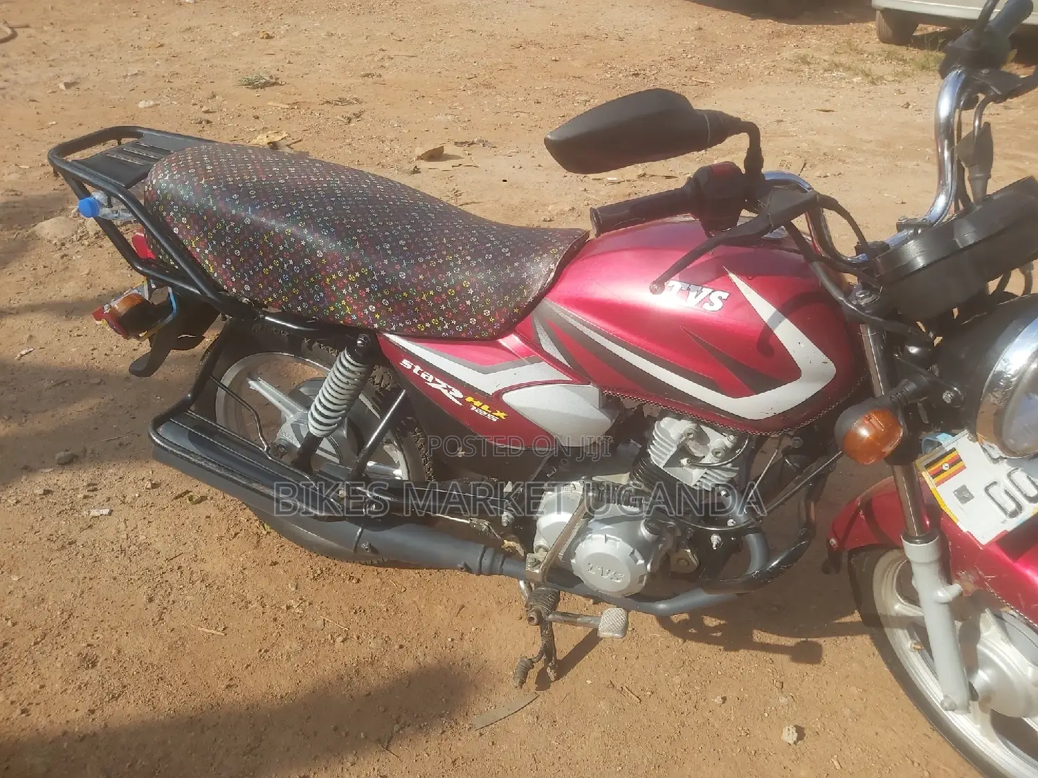 TVS HLX 125 2022 Red