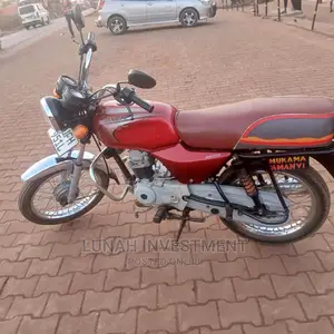 Bajaj Boxer 2022 Red