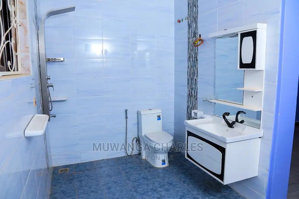 6bdrm Duplex in Fs Properties Ltd, Central Division for sale