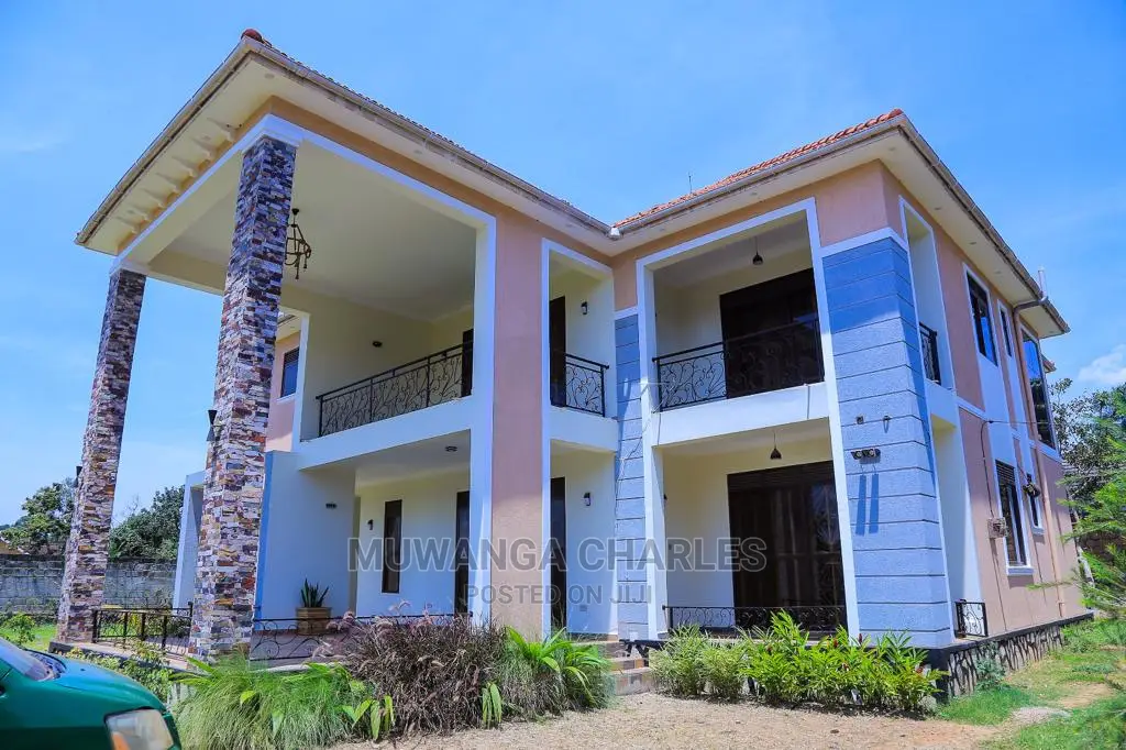 6bdrm Duplex in Fs Properties Ltd, Central Division for sale