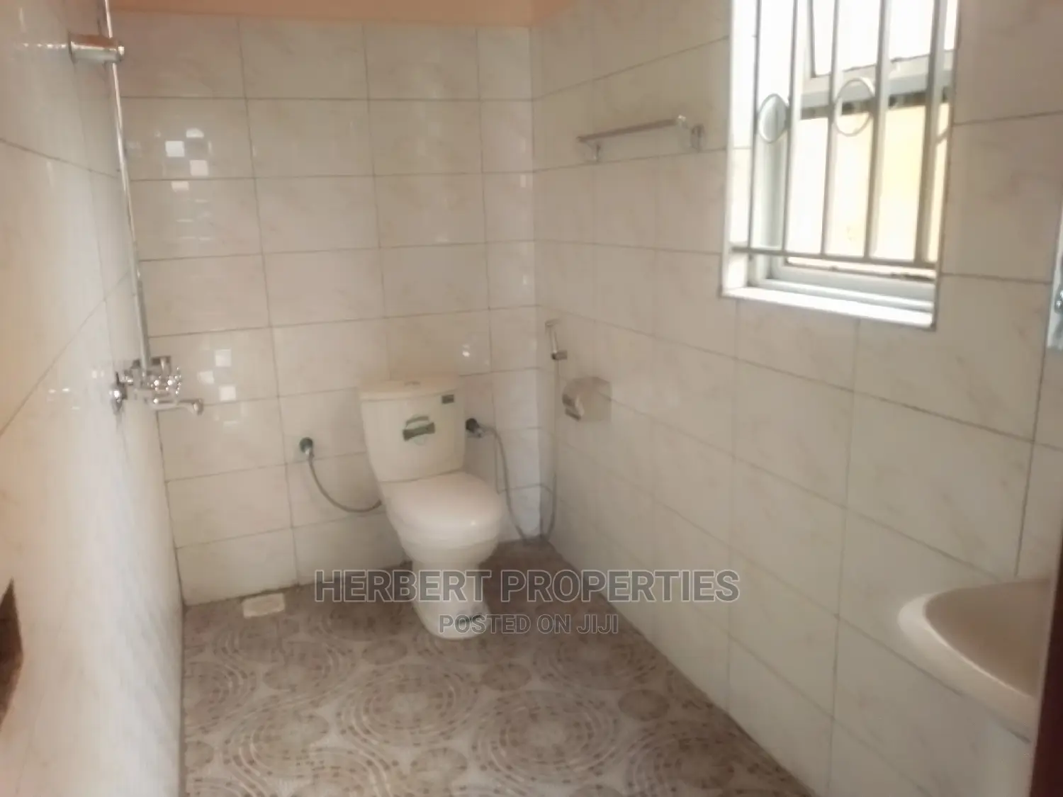 Studio Apartment in Central, Division A for rent