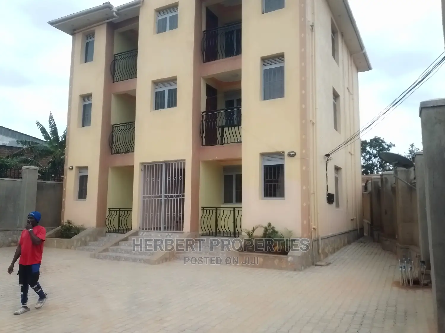 Studio Apartment in Central, Division A for rent