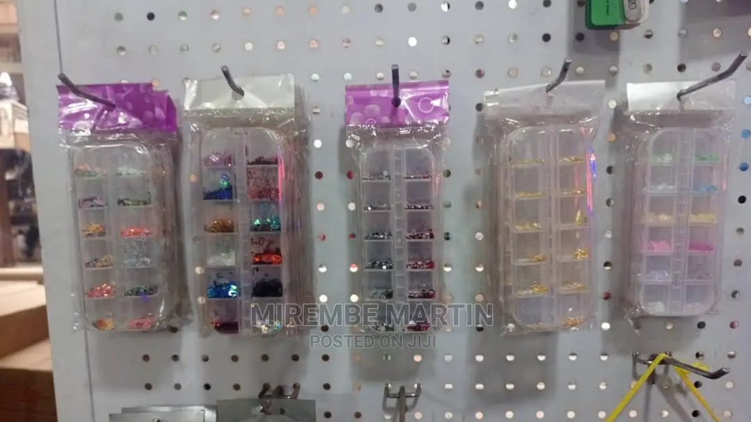 Woman Press on Nails