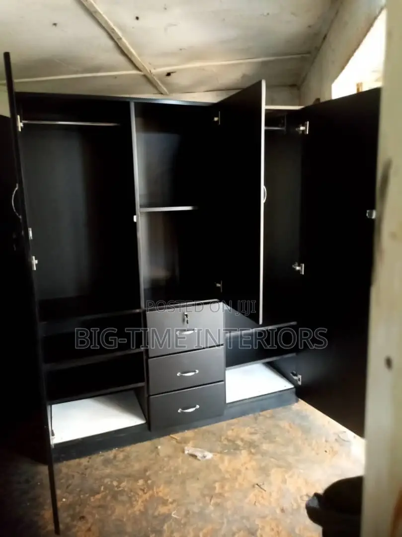 Triple Door Wardrobe 5*6feet- Black