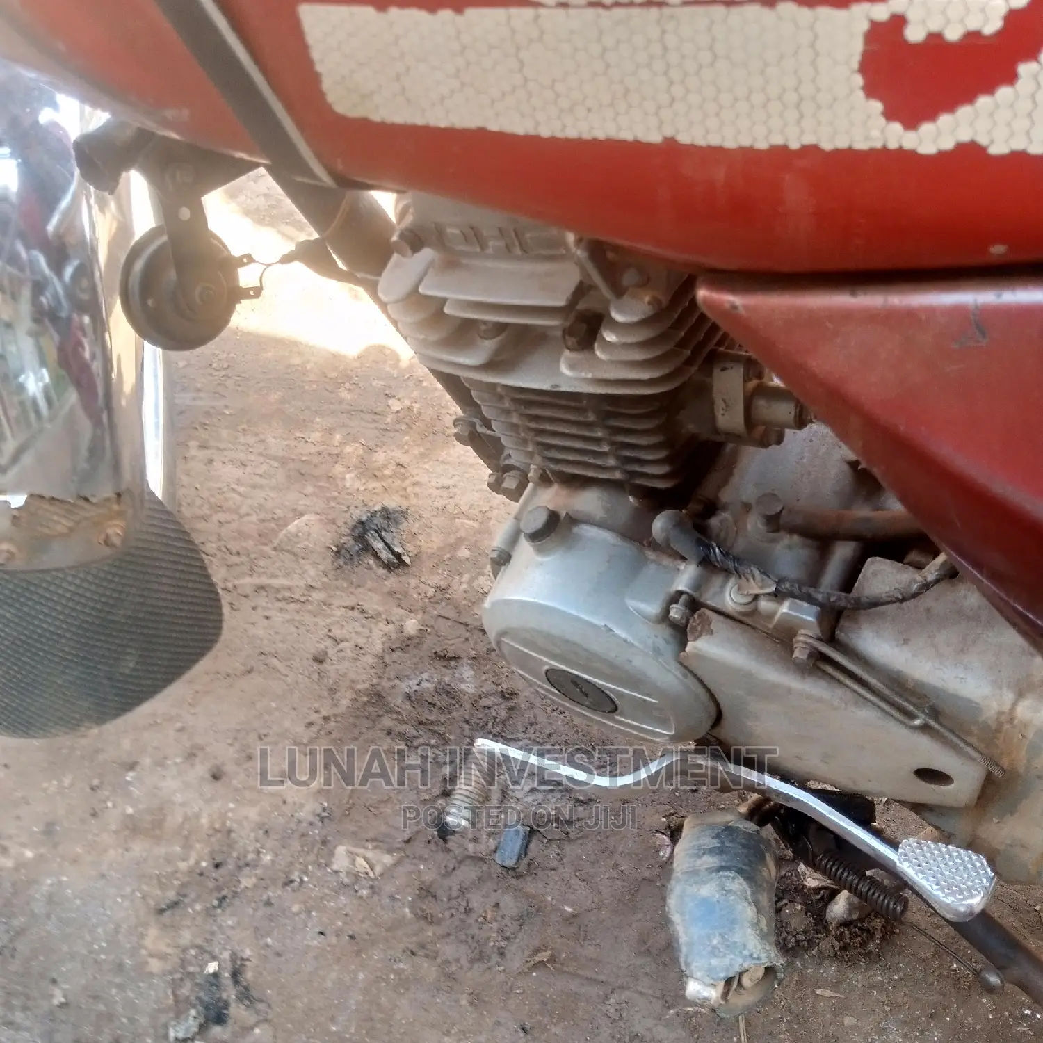 Bajaj Boxer 100 2020 Red