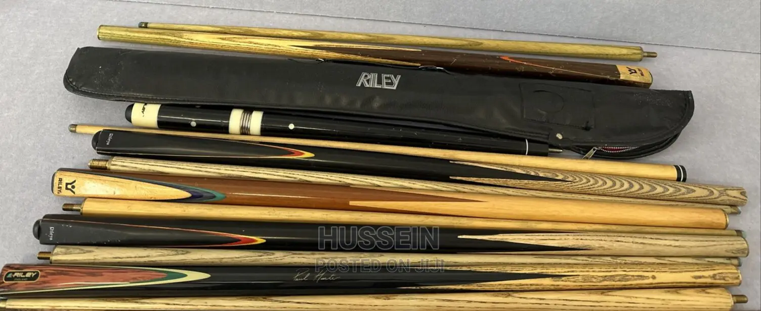 Riley Snooker Cues Sticks ( Two-Piece )Screw