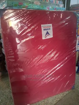 Vitafoam Orthopedic Medical Mattress.6x6( Red)