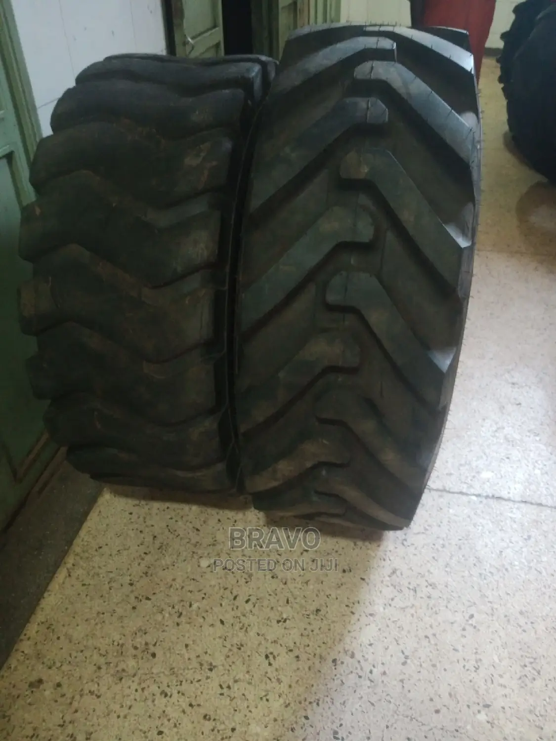 16/70R24 With 14 Ply