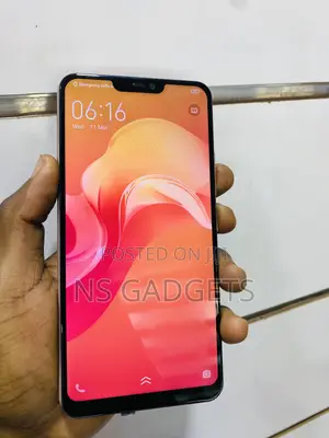 Vivo Y85 64 GB Gold