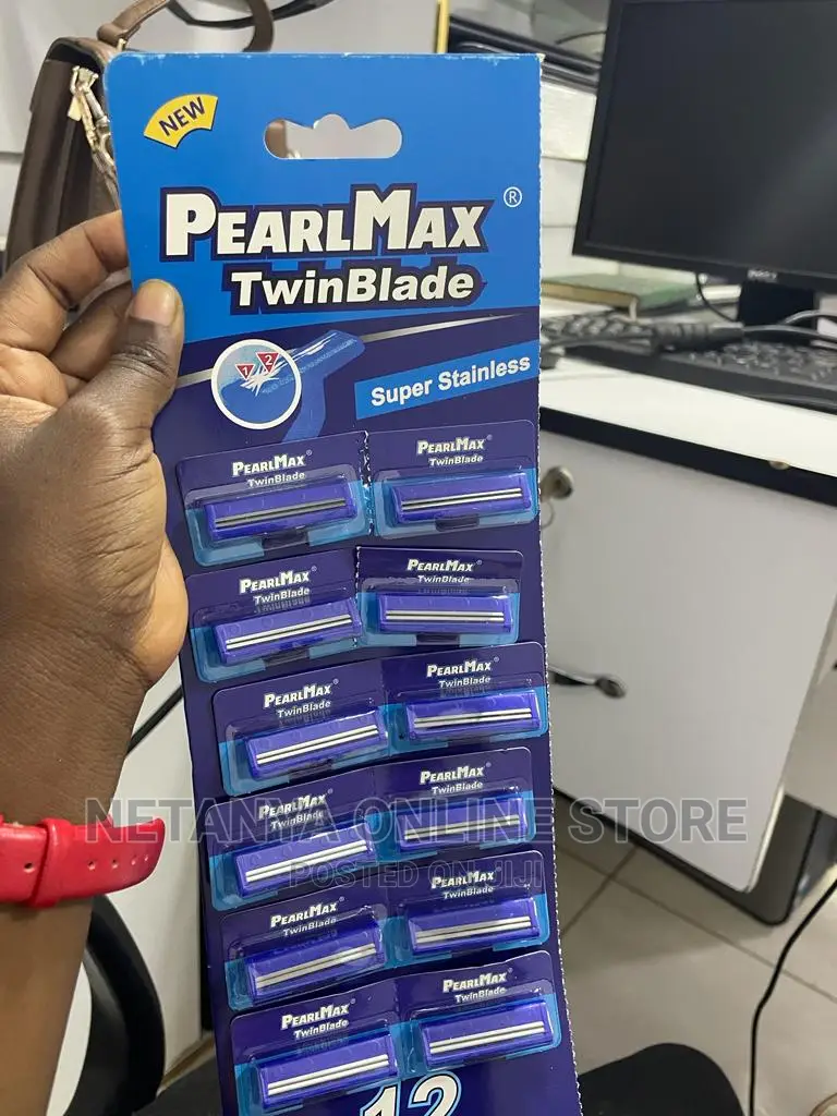 Pearl Max Twin Blade Shavers at Wholesale Price