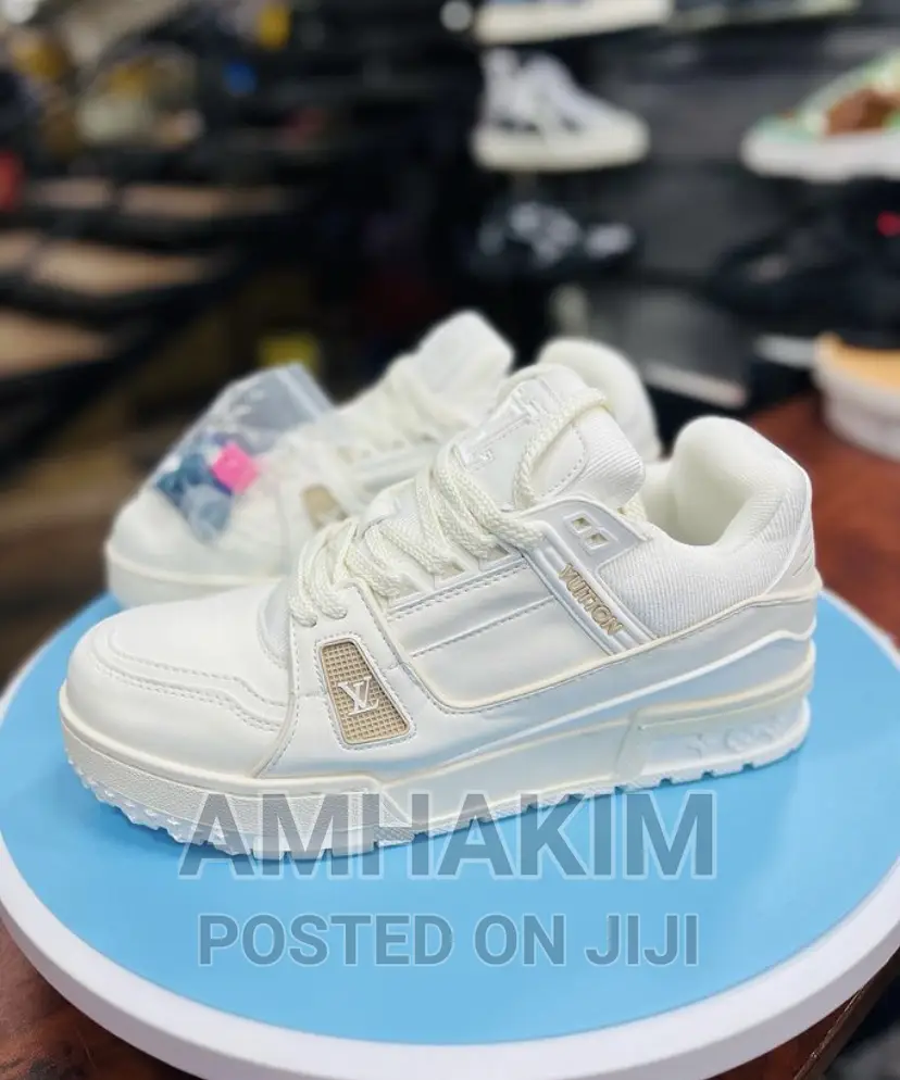 New Louis Vuitton Sneakers in Stock