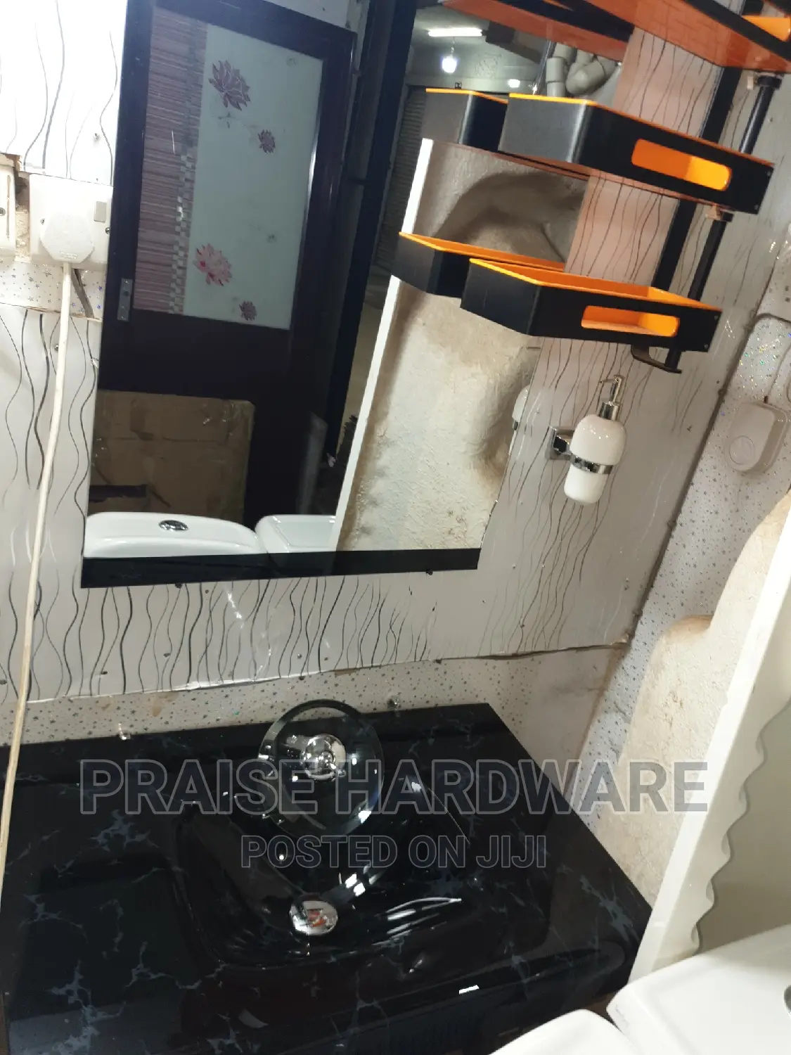 Mabble Glass Dinning Handwash Basin