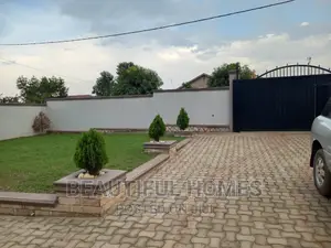 Furnished 4bdrm Maisonette in Kira for sale