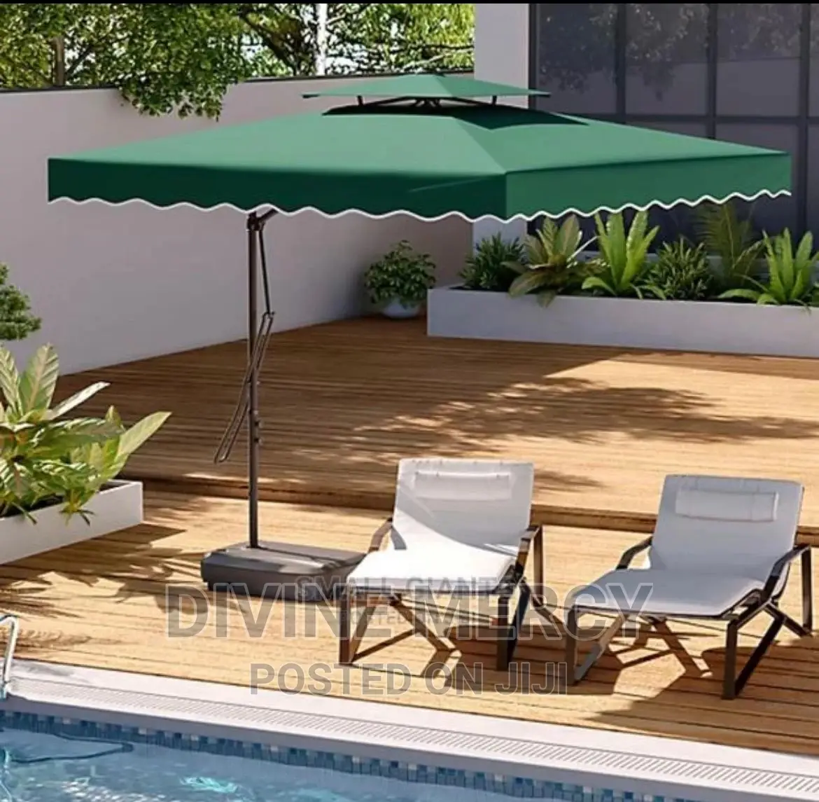 Compound Umbrella With Base