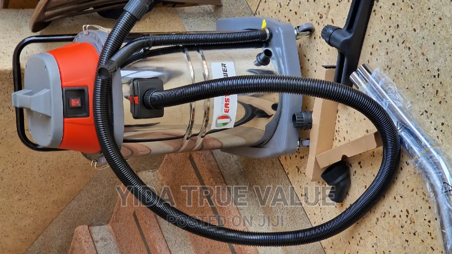 Vaccum Cleaner 60litres Italy  Brand