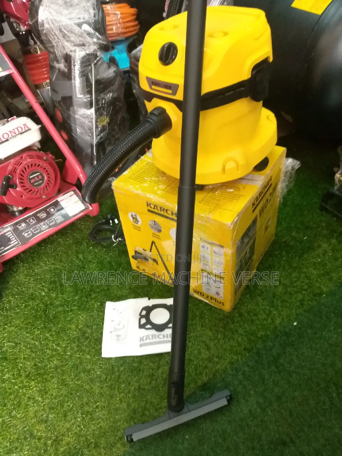 Vacuum Cleaner WD2 12L